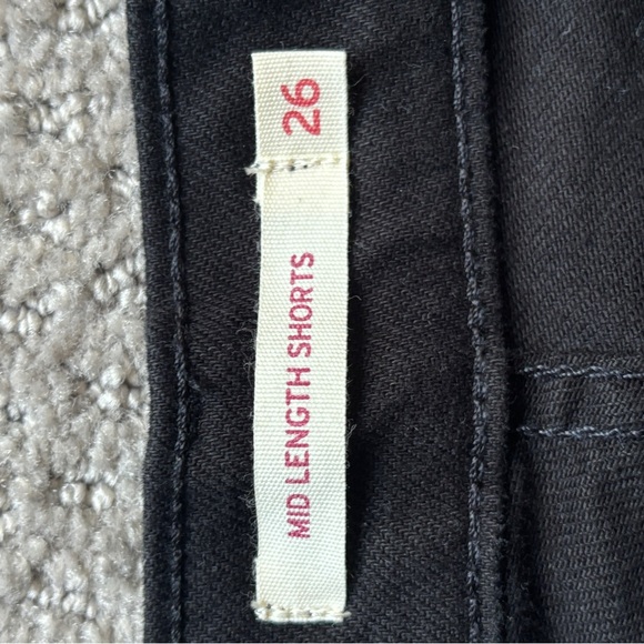 LEVIS SHORTS SIZE 26 BLACK - Picture 3 of 5